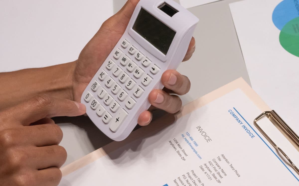 VAT vs Percentage Tax: What Philippine Businesses Need to Know